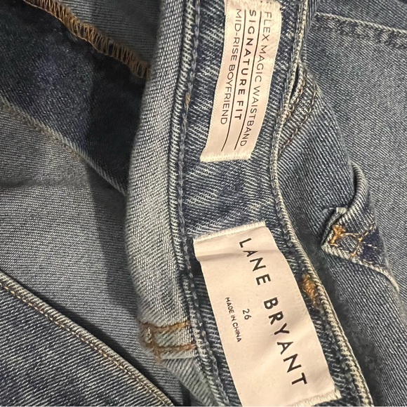 Distressed Blue Women's Jeans - Picture 4 of 4